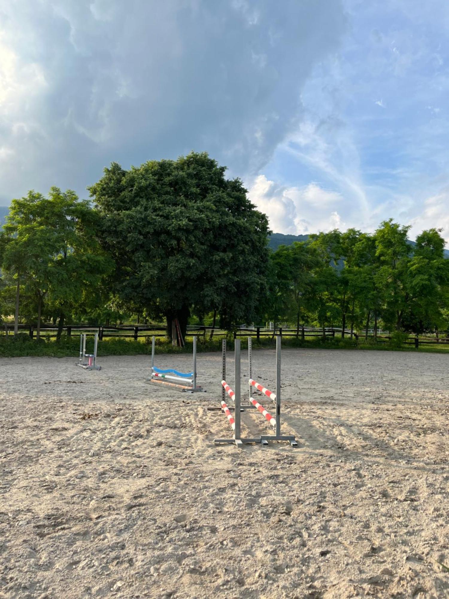 Agriturismo Al Ranch Castello dʼAviano エクステリア 写真